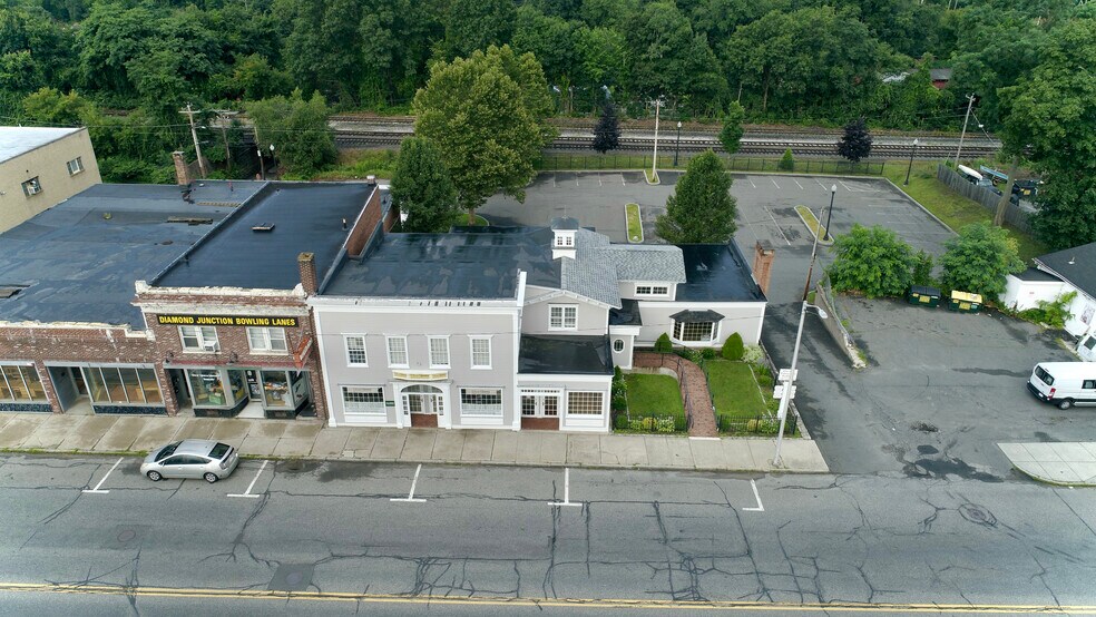 1448 Main St, Palmer, MA à louer - Photo de l’immeuble – Image 3 sur 9