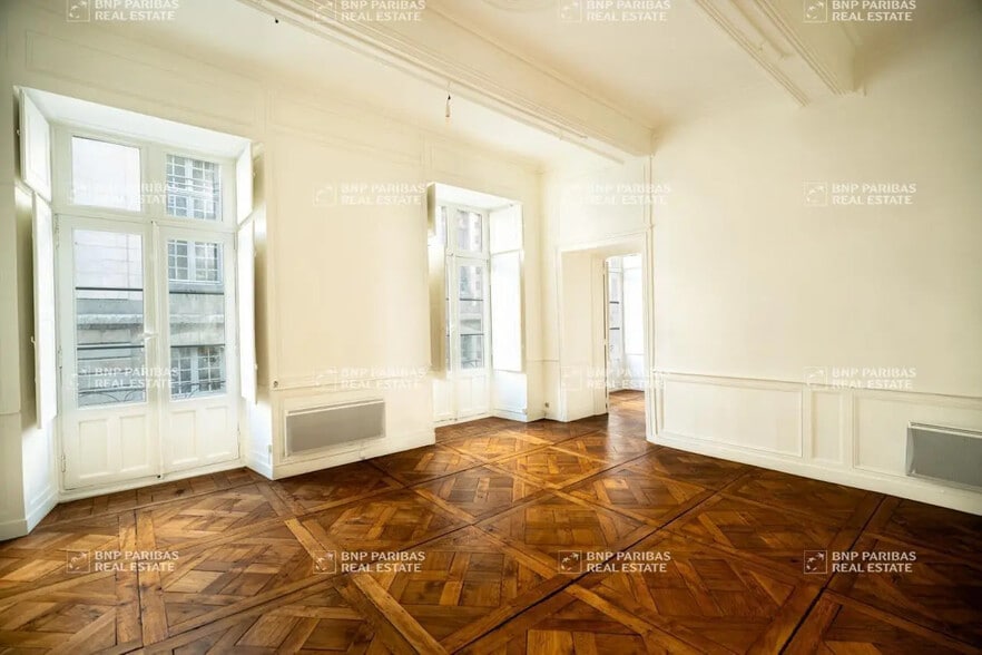 Bureau dans Rennes à louer - Photo de l’immeuble – Image 2 sur 7