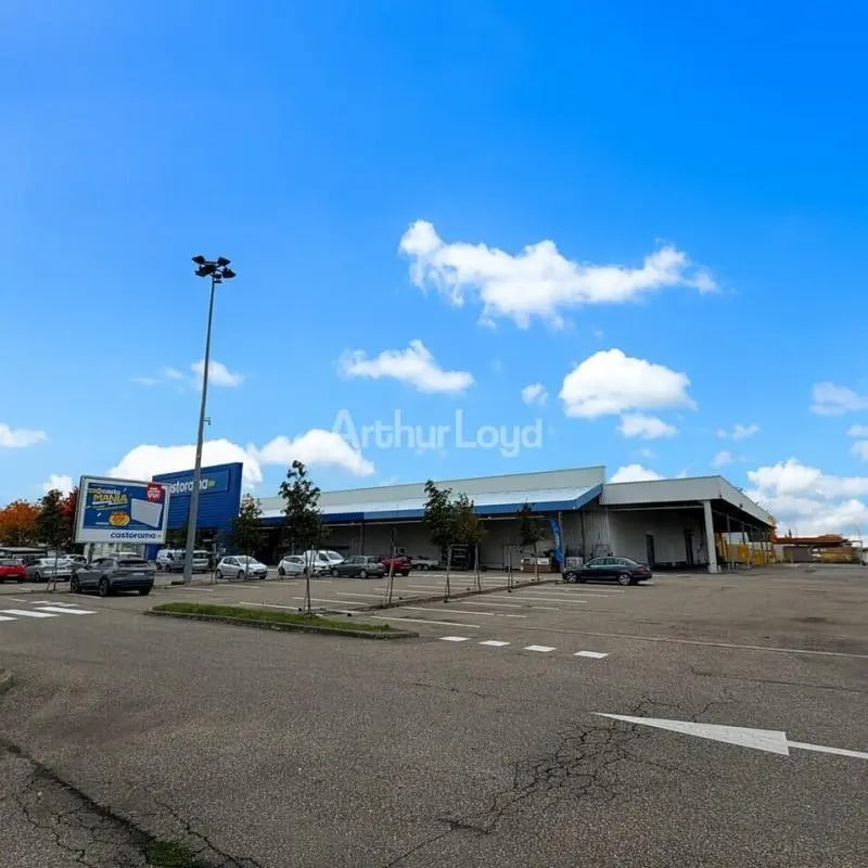 Local commercial dans Mundolsheim à louer Photo de l’immeuble– Image 1 sur 10