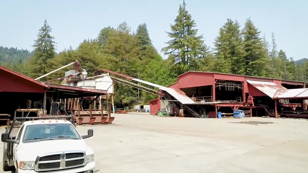 23640 Highway 116, Cazadero, CA à vendre - Vidéo sur l’annonce professionnelle – Image 2 sur 10