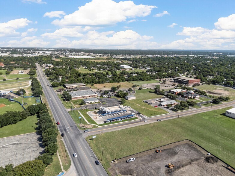 TBD S New Road, Waco, TX à vendre - Photo de l’immeuble – Image 2 sur 7