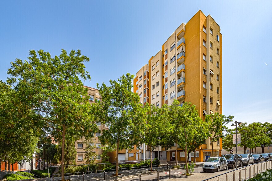 Carrer De Joan Miró, 1, Sant Boi de Llobregat, Barcelona à vendre - Photo de l’immeuble – Image 2 sur 3