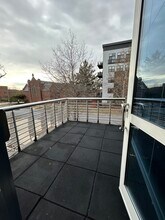 1725 N McGovern St, Highland Park, IL à louer Photo de l’immeuble– Image 1 sur 7