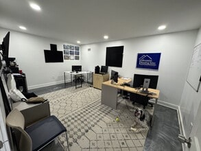 3447-61 Richmond St, Philadelphia, PA à louer Photo de l’immeuble– Image 2 sur 4