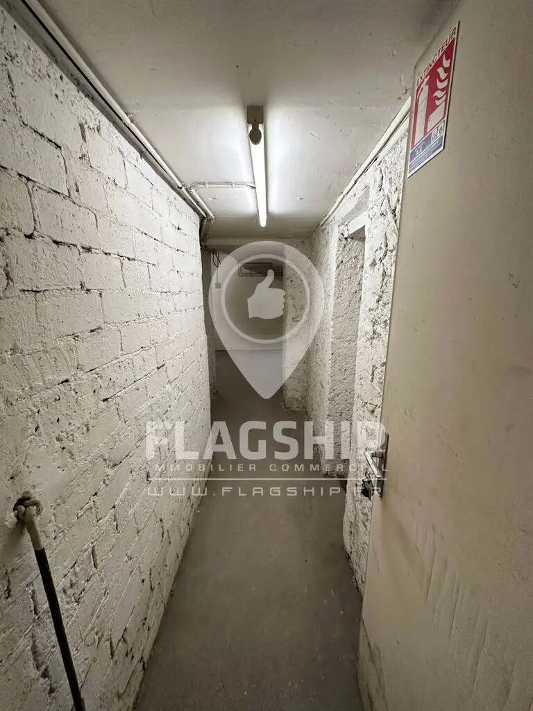 Local commercial dans Paris à louer Photo intérieure– Image 1 sur 6