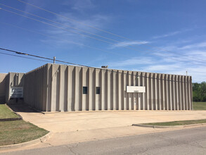 4800 N Stiles Ave, Oklahoma City, OK à louer Photo de l’immeuble– Image 1 sur 4