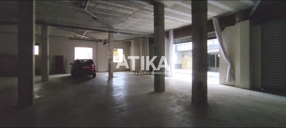 Local commercial dans Ontinyent, Valencia à vendre - Photo intérieure – Image 2 sur 14