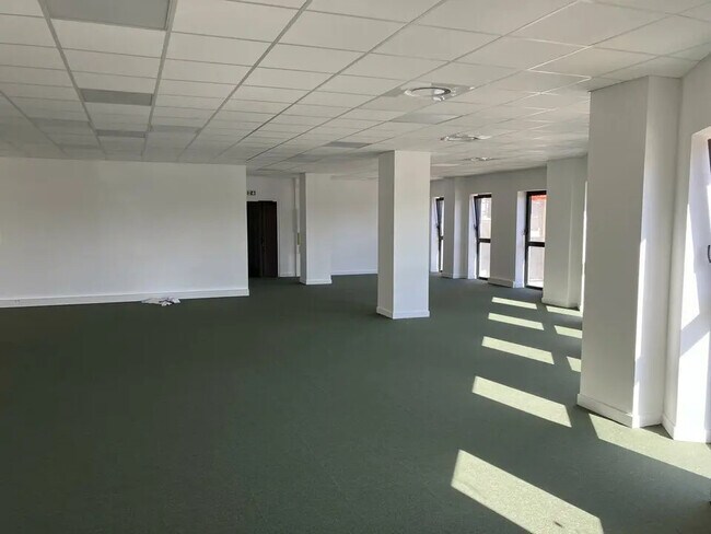 Plus de détails pour Bureau à vendre