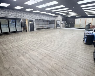 Plus de détails pour 5091 Forest Hill Ave, Richmond, VA - Local commercial à louer