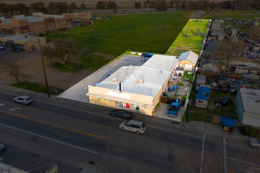5037-5041 Olivehurst Ave, Olivehurst, CA à vendre - Photo de l’immeuble – Image 1 sur 27