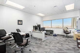 1223 Michael St, Gloucester, ON à louer Photo intérieure– Image 1 sur 11