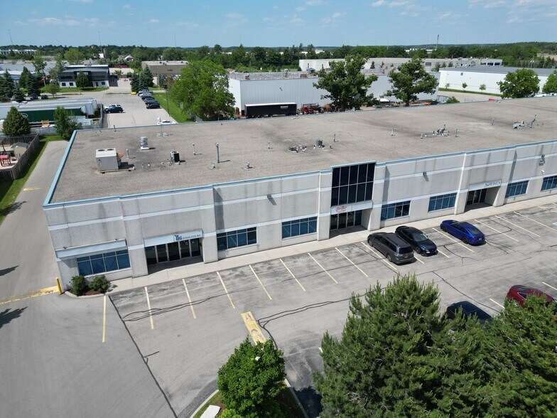 490 Sheldon Dr, Cambridge, ON à louer - Photo de l’immeuble – Image 1 sur 15