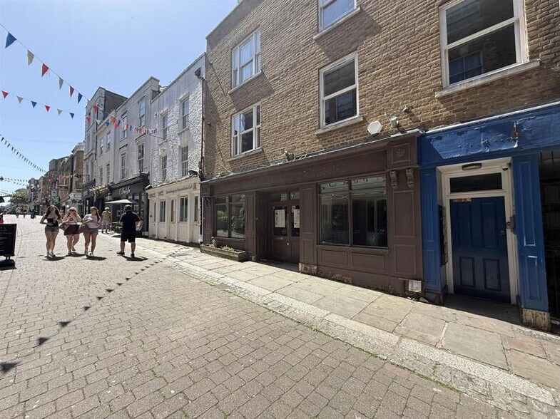 60-61 High St, Gravesend à louer - Photo de l’immeuble – Image 2 sur 2