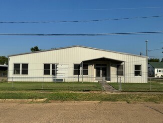 Plus de détails pour 916 N Longview St, Kilgore, TX - Bureau à vendre