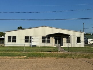 Plus de détails pour 916 N Longview St, Kilgore, TX - Bureau à vendre