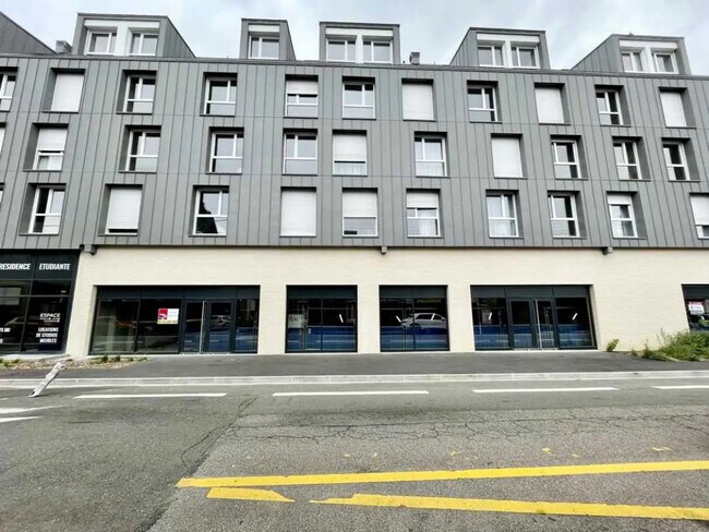 Plus de détails pour Local commercial à vendre