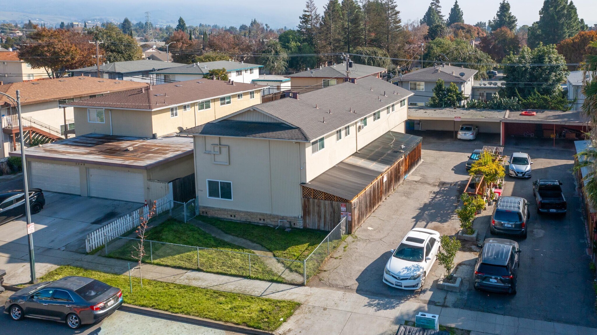 2360 Mammoth Dr, San Jose, CA à vendre Photo de l’immeuble– Image 1 sur 41