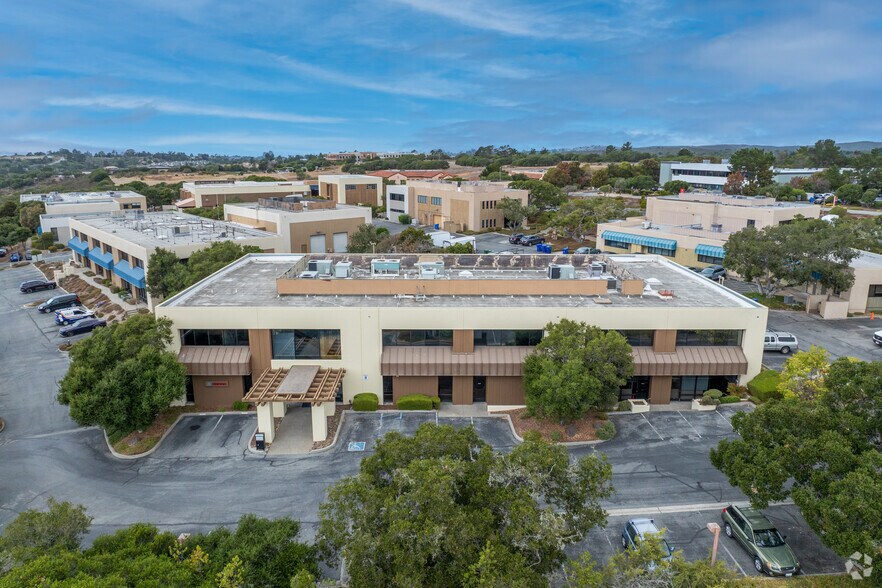 5 Harris Ct, Monterey, CA à louer - Aérien – Image 2 sur 10