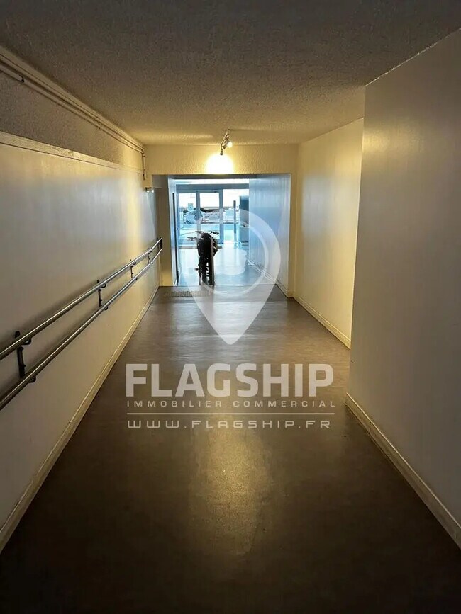 Plus de détails pour Bureau à louer