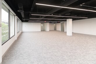 1834 Walden Office Sq, Schaumburg, IL à louer Photo intérieure– Image 2 sur 7