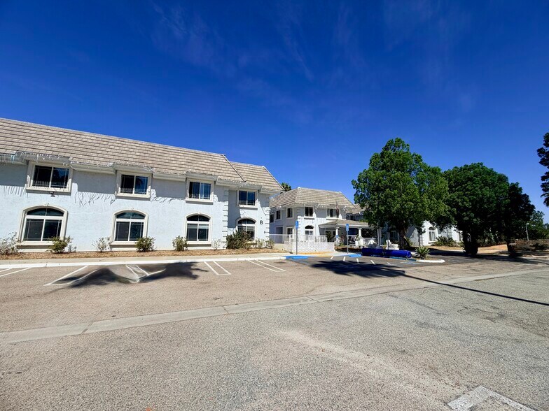 2789 Rafferty Rd, Hemet, CA à vendre - Photo de l’immeuble – Image 3 sur 20