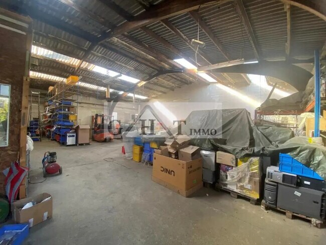 Plus de détails pour Industriel/Logistique à vendre