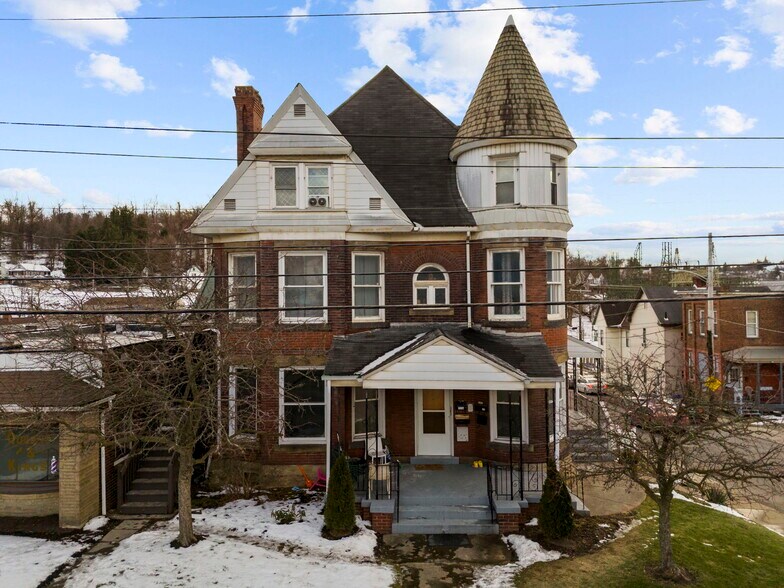 306 E Maiden St, Washington, PA à vendre - Photo de l’immeuble – Image 3 sur 14