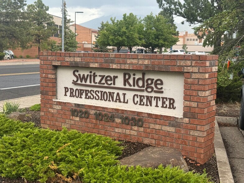 1024 N San Francisco St, Flagstaff, AZ à louer - Photo principale – Image 2 sur 23