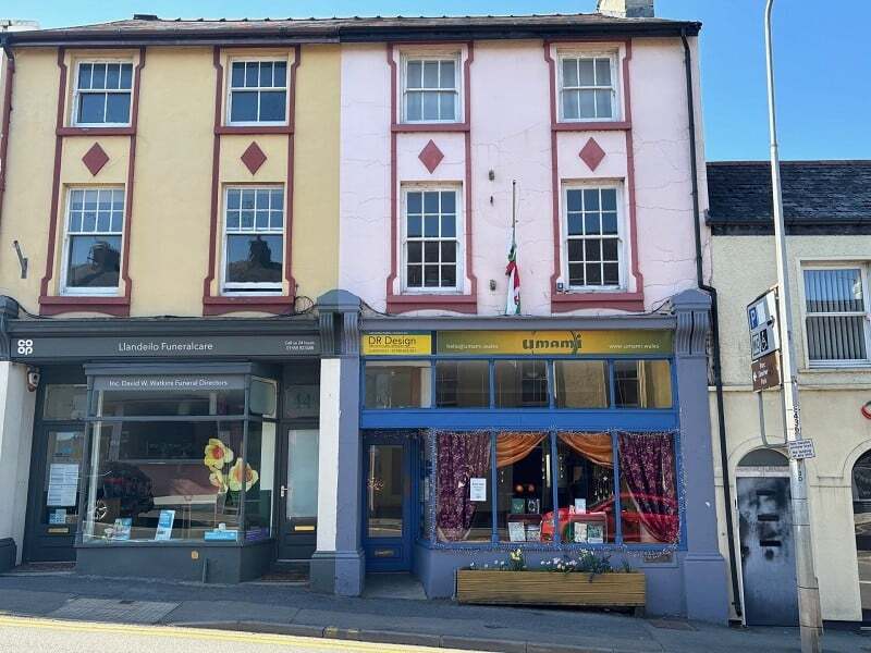 42 Rhosmaen St, Llandeilo à vendre Photo de l’immeuble– Image 1 sur 8
