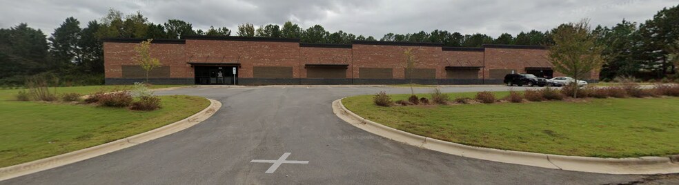 140 Weathers st, Youngsville, NC à louer - Photo de l’immeuble – Image 2 sur 20