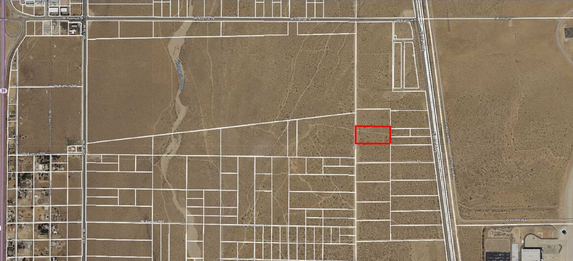 5.27 Acres Sierra Highway, Palmdale, CA à vendre Photo de l’immeuble– Image 1 sur 6