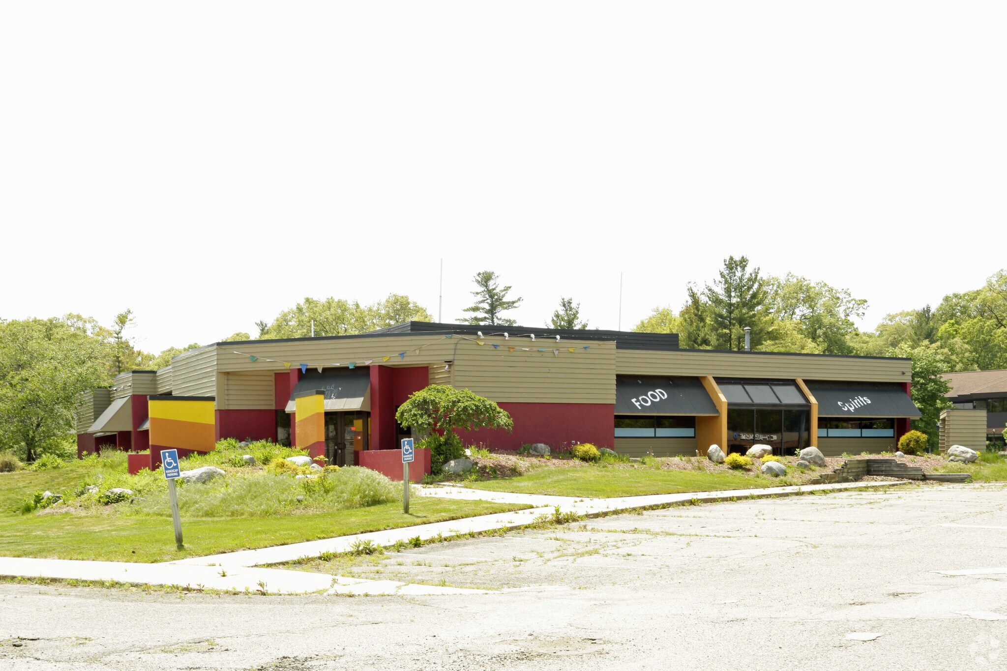 1820 44th St SW, Wyoming, MI à louer Photo principale– Image 1 sur 7