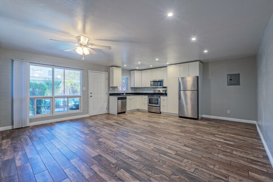 3611 N 5th Ave, Phoenix, AZ à vendre - Photo de l’immeuble – Image 3 sur 21