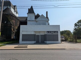 Plus de détails pour 2311 E 55th St, Cleveland, OH - Bureau à vendre