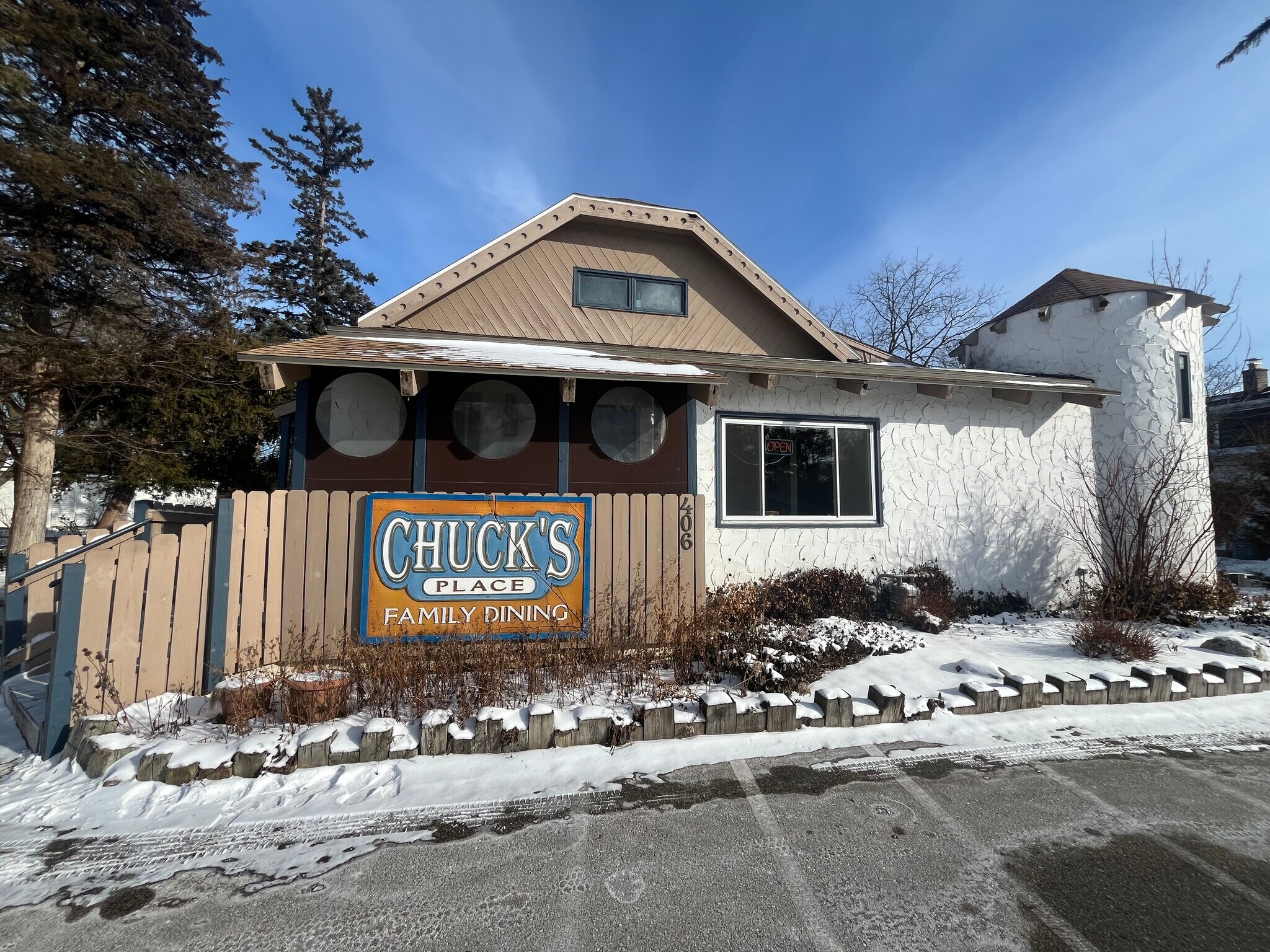 406 N Main St, Thiensville, WI à vendre Photo principale– Image 1 sur 14