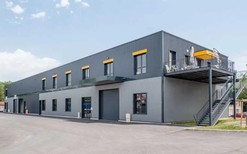 Bureau dans Neuville-sur-Saône à louer Photo de l’immeuble– Image 1 sur 5