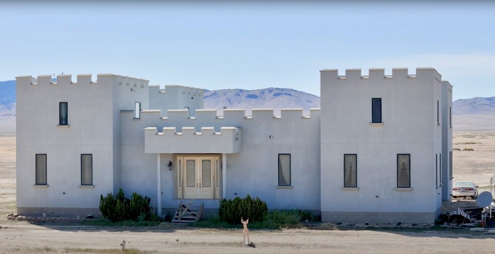 6107 HC 61, Austin, NV à vendre - Photo principale – Image 1 sur 45