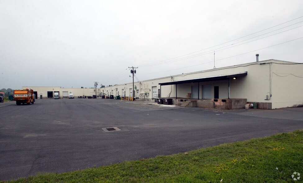 280-320 Murphy Rd, Hartford, CT à louer - Photo de l’immeuble – Image 3 sur 10