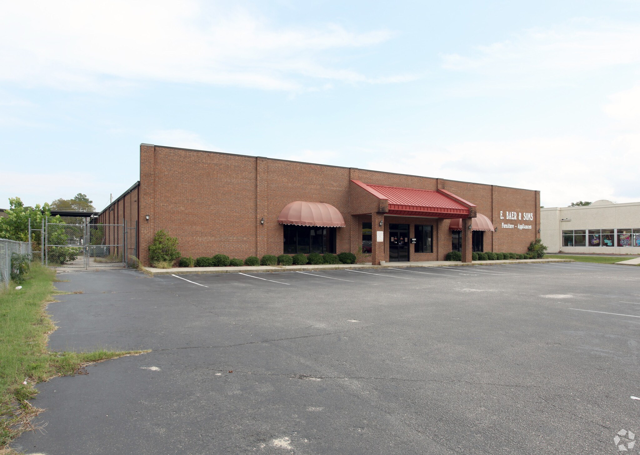 721 E Cumberland St, Dunn, NC à vendre Photo principale– Image 1 sur 3