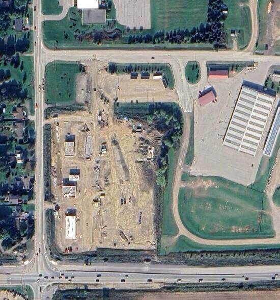 368 Angeline St S, Lindsay, ON à louer - Photo de la construction – Image 2 sur 6