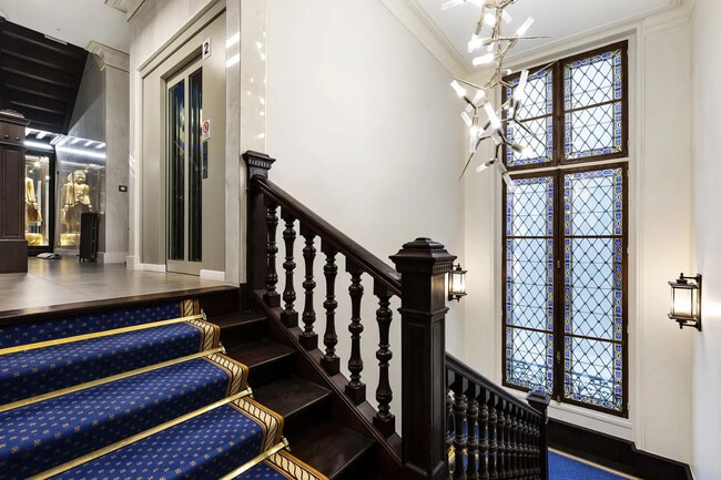 Plus de détails pour Bureau à vendre