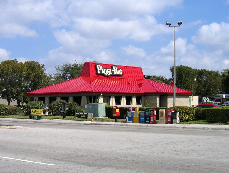 7333 SW 152nd Ave, Miami, FL à vendre - Photo de l’immeuble – Image 2 sur 6