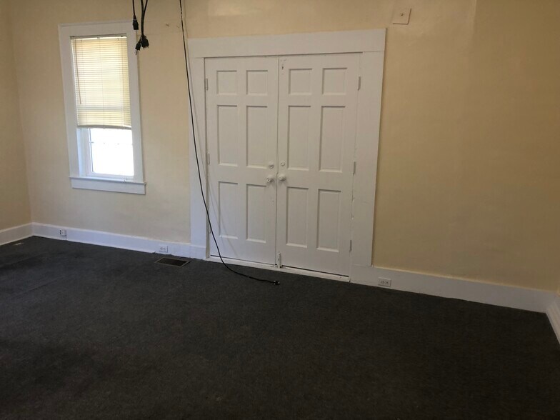 414 2nd Ave, Opelika, AL à louer - Photo intérieure – Image 2 sur 3