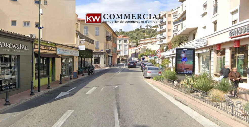 Local commercial dans Beaulieu-sur-Mer à louer - Photo de l’immeuble – Image 2 sur 4