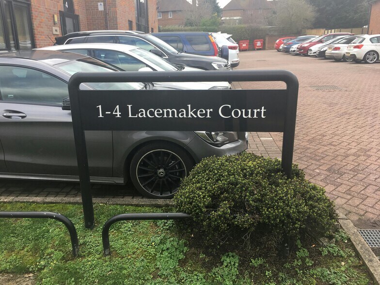 London Rd, Amersham à vendre - Photo de l’immeuble – Image 3 sur 4