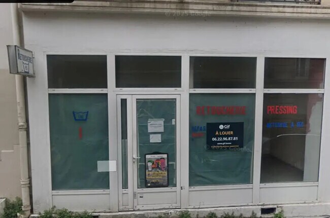 Plus de détails pour Local commercial à louer