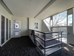 2500 J St, Sacramento, CA à louer Photo de l’immeuble– Image 1 sur 2