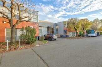 Plus de détails pour 4 Avenue Pierre Salvi, Gonesse - Bureau, Local d'activités à louer