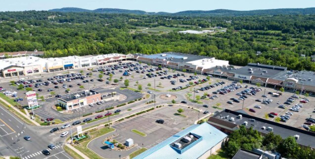 533 S Broad St, Meriden, CT à louer Photo principale– Image 1 sur 11