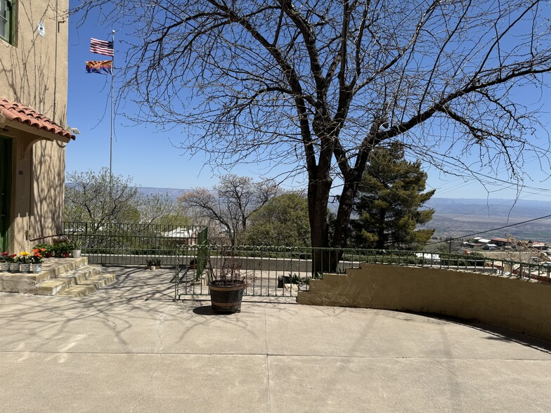 403 Clark St, Jerome, AZ à louer - Photo de l’immeuble – Image 3 sur 17